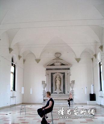 MoMA最近将展出馆藏瑙曼作品