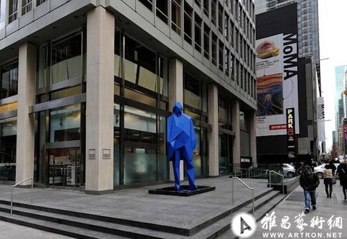 泽维尔·威尔汉美国首个永久公共雕塑落户MoMA隔壁