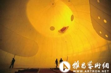 18米高大黄鸭明天园博园迎客