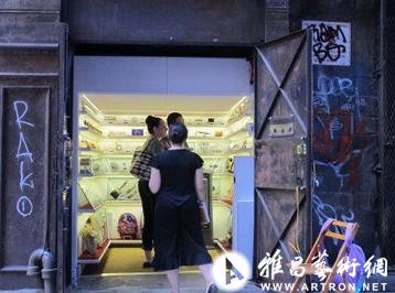 纽约最小博物馆藏身曼哈顿 空间仅能容身三人